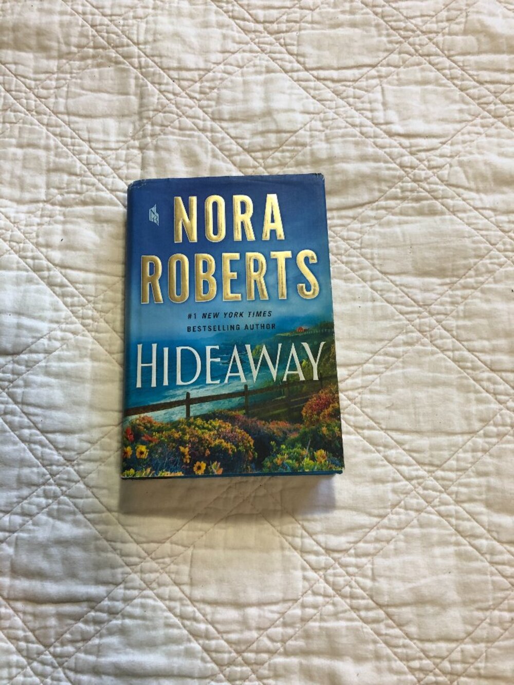 Hideaway by Nora Roberts